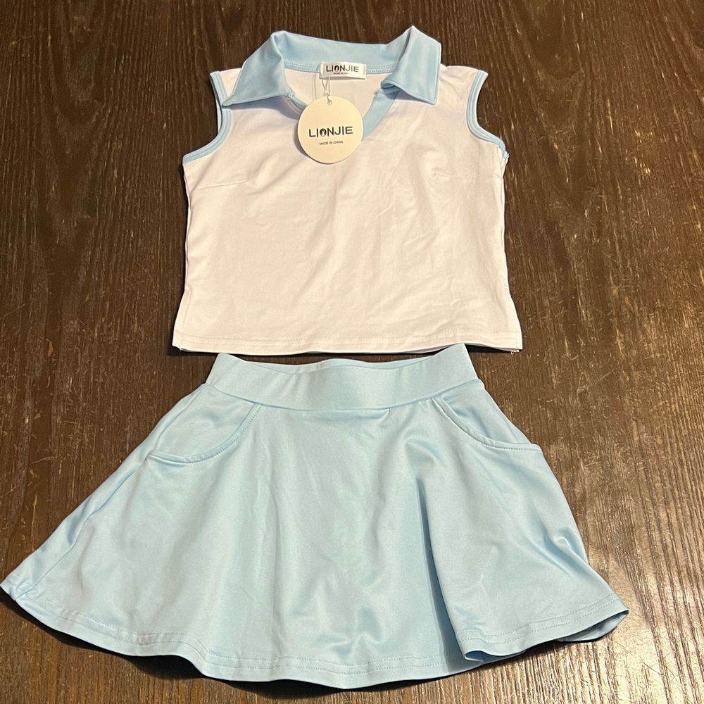 Lionjie Blue and White Two-Piece Set